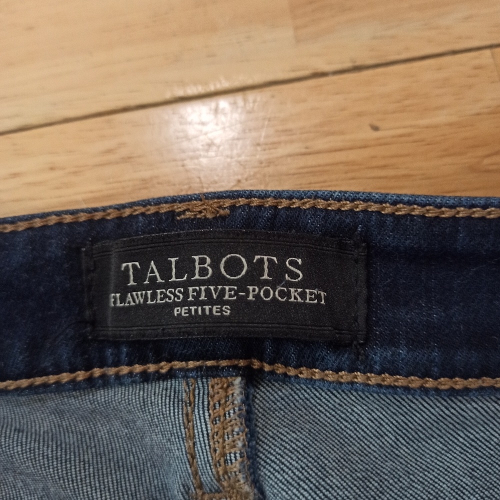 Talbots Flawless Five-Pocket PetitesJeans Women 4P Dark Blue Low Rise - Picture 7 of 16